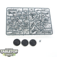 Orruk Warclans - 3 x Man-Skewer Boltboyz - im Gussrahmen