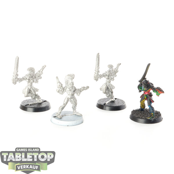 Aeldari - 4 x Harlequin Troupe Rogue Trader  - teilweise bemalt