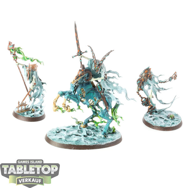 Nighthaunt - 3 Ethereal Court - bemalt