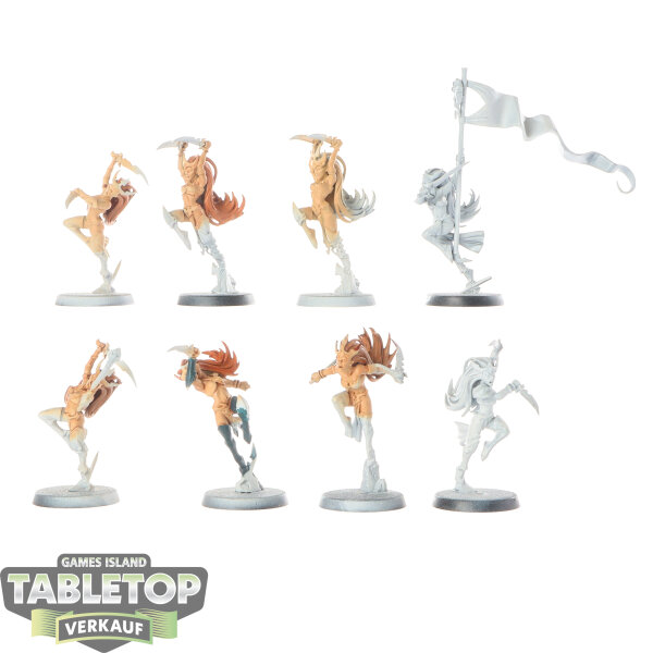 Daughters of Khaine - 8x Witch Aelves - teilweise bemalt