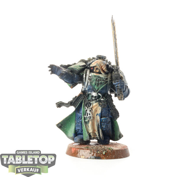 Dark Angels - Librarian  - teilweise bemalt