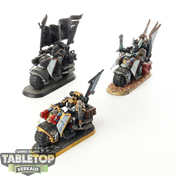 Dark Angels - 3 x Ravenwing Black Knights - teilweise bemalt