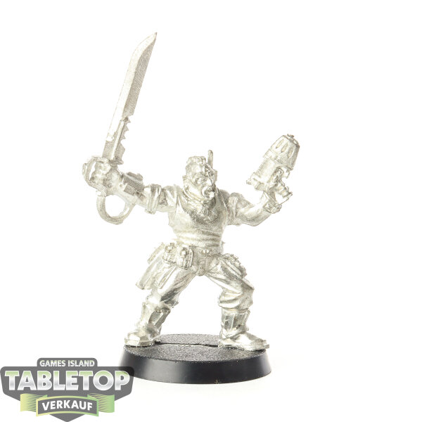Astra Militarum - Catachan Lieutenant klassisch - unbemalt