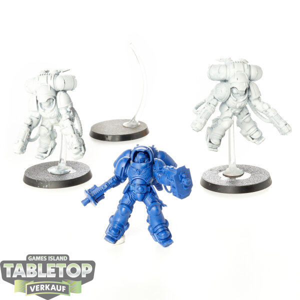 Dark Angels - 3 x Primaris Inceptors - teilweise bemalt