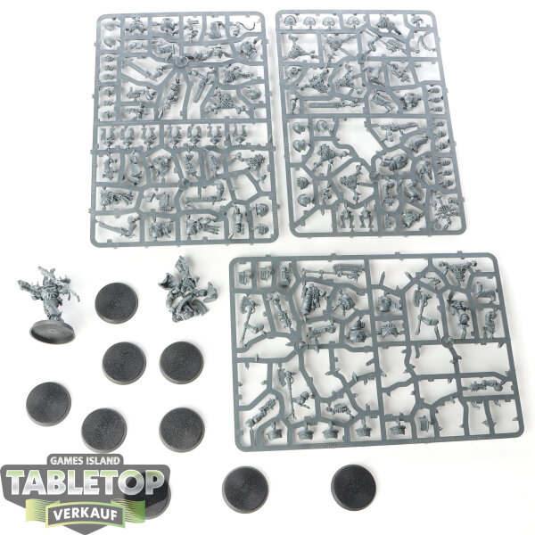 World Eaters - 10x Khorne Berzerkers - teilweise gebaut