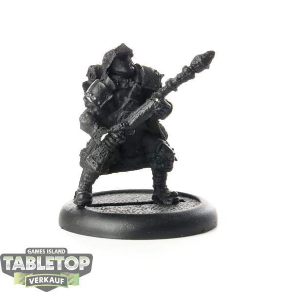 Cygnar - Trencher Infantry Rifle Grenadier - grundiert