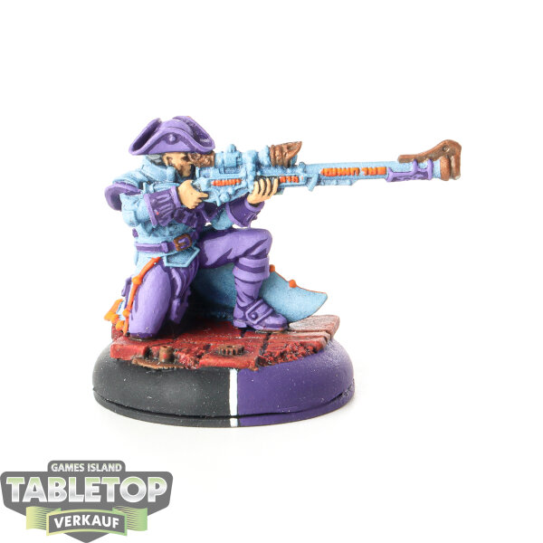 Cygnar - Arcane Tempest Rifleman - bemalt