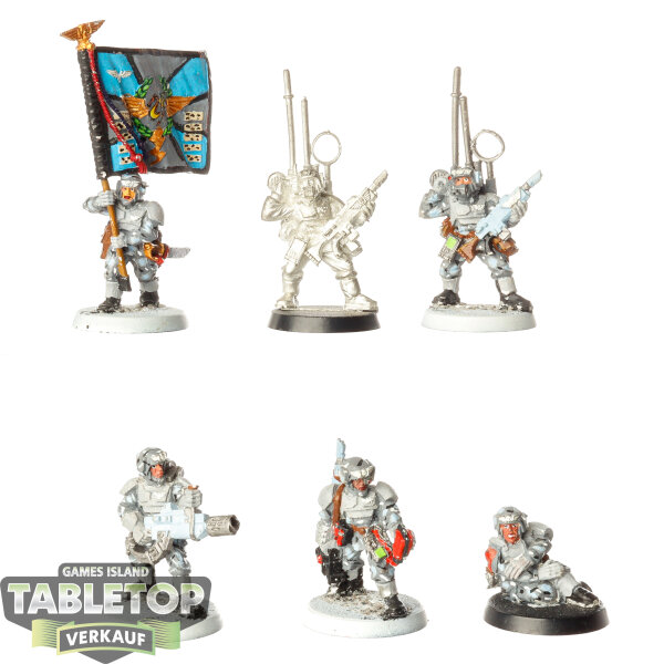 Astra Militarum - 6x Cadian Command Squad klassisch - teilweise bemalt