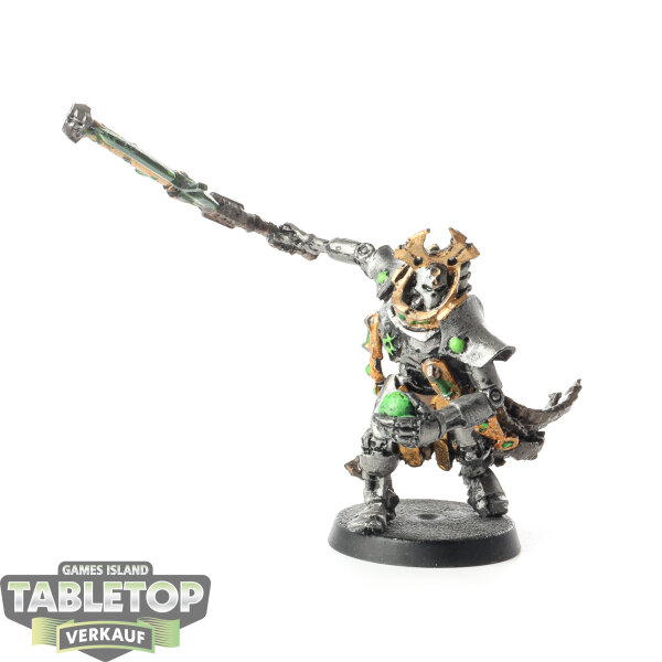 Necrons - Overlord with Staff of Light - klassisch - bemalt