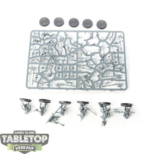 Flesh-eater Courts - 10 x Cryptguard - teilweise gebaut