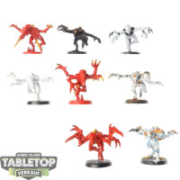 Tyraniden - 8 x Genestealers klassisch - teilweise bemalt