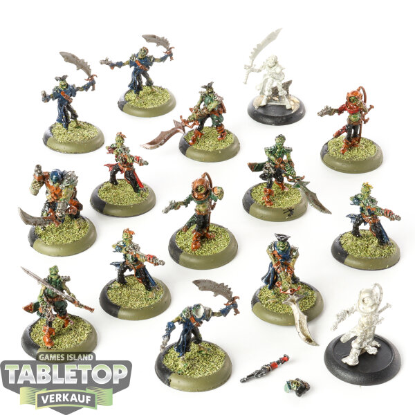 Cryx - 15x Revenant Crew of the Atramentous With Three Riflemen - teilweise bemalt