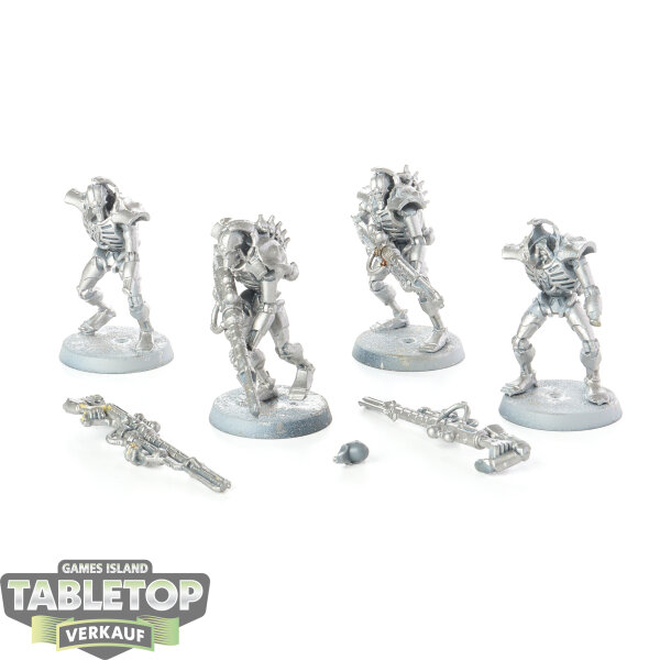 Necrons - 4x Deathmarks - teilweise bemalt