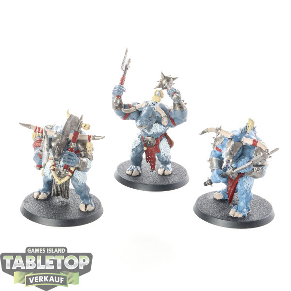 Beasts of Chaos - 3x Bullgors - teilweise bemalt