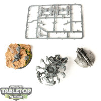 Necrons - Canoptek Spyder - teilweise gebaut