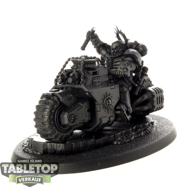 Space Marines - Primaris Chaplain on Bike - grundiert
