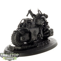 Space Marines - Primaris Chaplain on Bike - grundiert