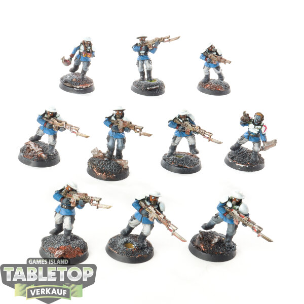 Astra Militarum - 10 Cadian Shock Troops - bemalt