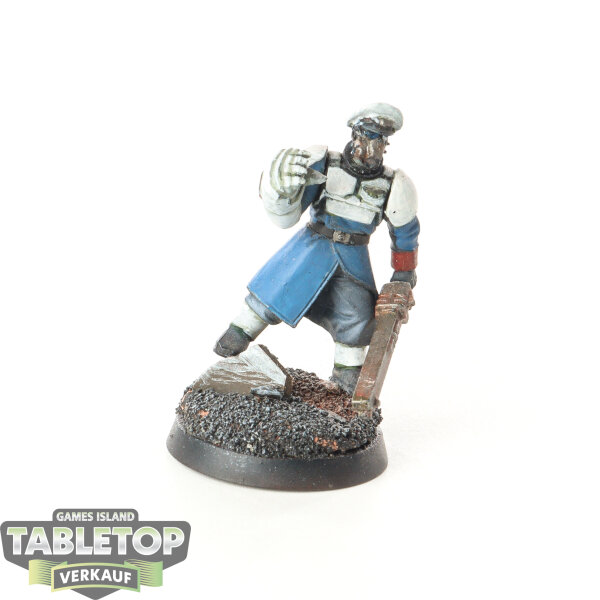 Astra Militarum - Commissar - bemalt