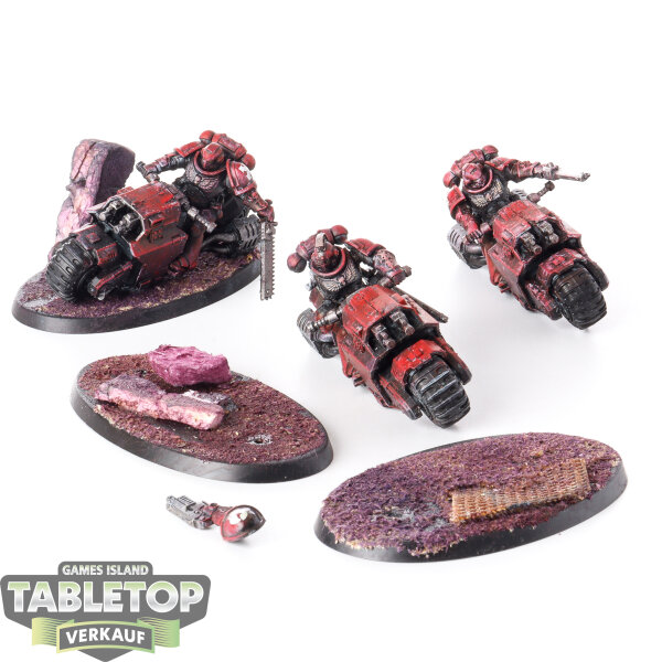 Space Marines - 3x Outriders - bemalt