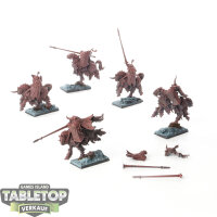 Slaves to Darkness - 5 x Chaos Knights - grundiert