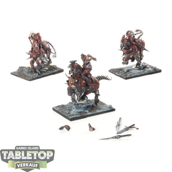Slaves to Darkness - 3 x Varanguard - bemalt