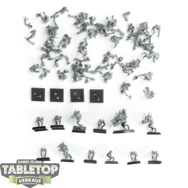 Vampire Counts - 20 x Crypt Ghouls - teilweise gebaut
