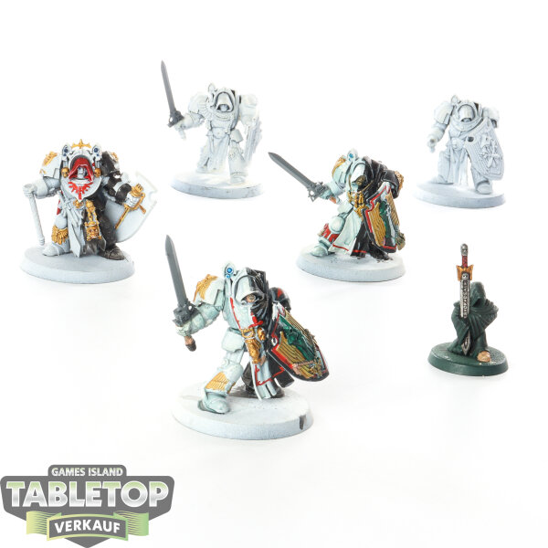 Dark Angels - 5 x Deathwing Knights (Classic) - teilweise bemalt