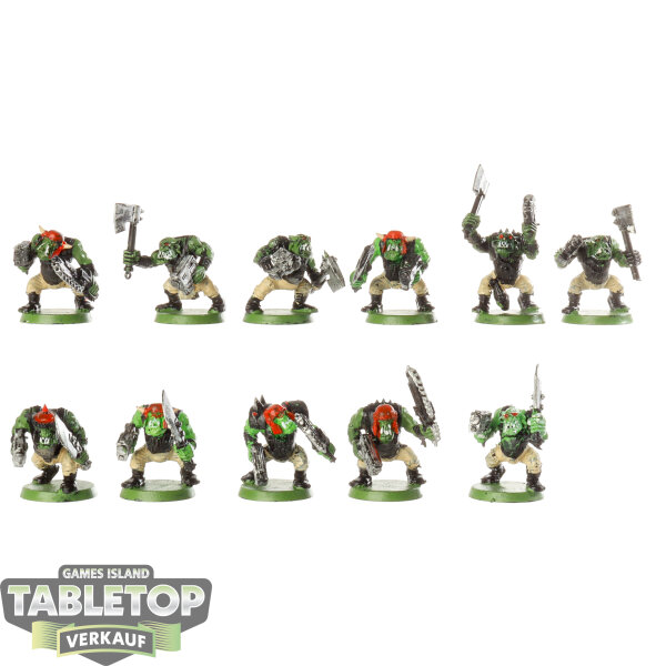 Orks - 11x Ork Boyz - bemalt