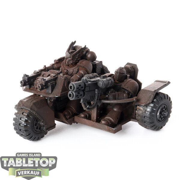 Space Marines - Space Marine Attack Bike - teilweise bemalt