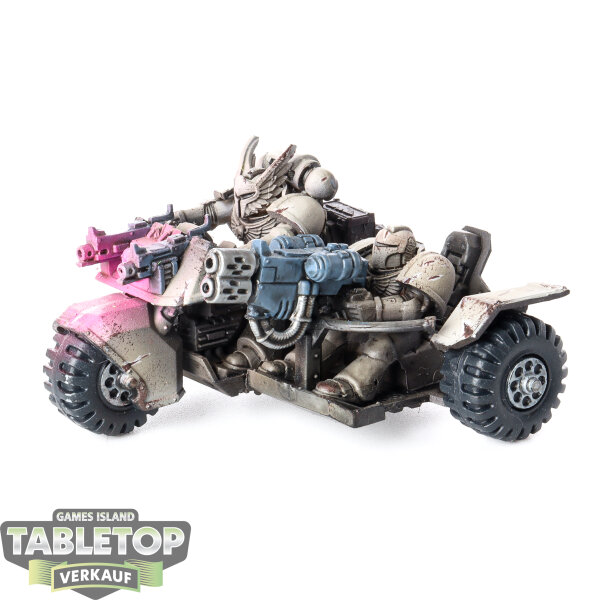 Space Marines - Space Marine Attack Bike - teilweise bemalt