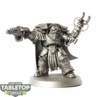 Horus Heresy - Legion Cataphractii Praetor - grundiert