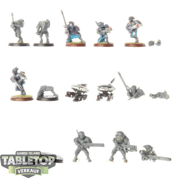 Tau Empire - 10 x Fire Warriors Strike Team - teilweise bemalt