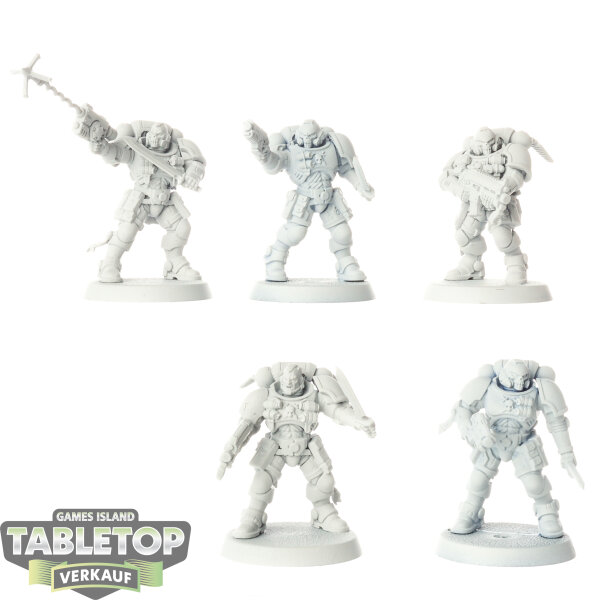 Space Wolves - 5x Hounds of Morkai - grundiert