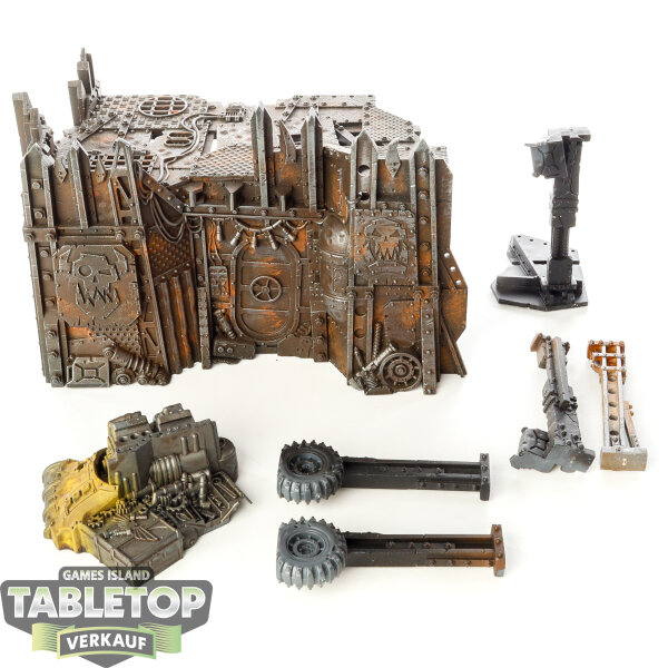 Gelände - Killzone Octarius Terrain - teilweise bemalt