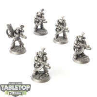 Space Marines - 5 Desolation Marines - grundiert