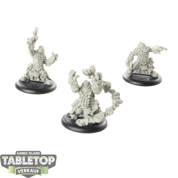 Trollbloods - 3x Trollkin Runeshapers - unbemalt