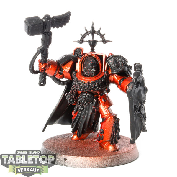 Blood Angels - Blood Angels Captain in Terminator Armour - teilweise bemalt