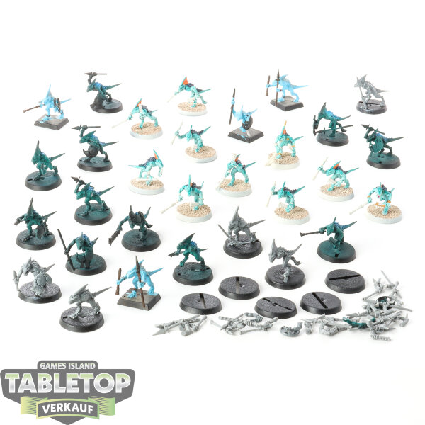 Seraphon - 30 x Skinks - teilweise bemalt