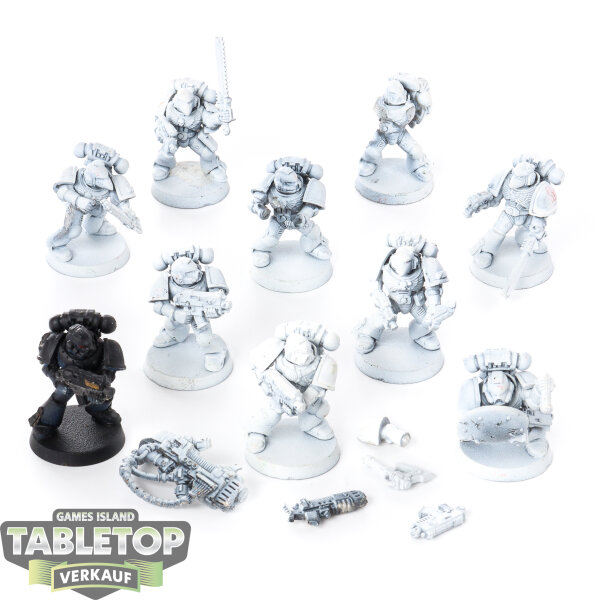 Space Marines - 10x Tactical Marines - klassisch - teilweise bemalt
