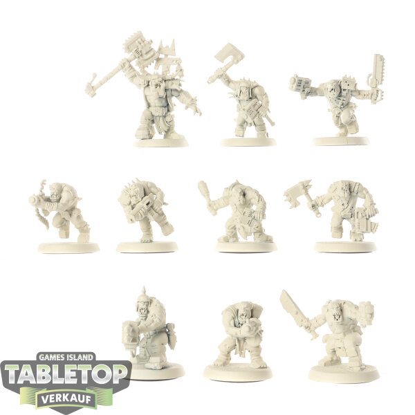 Orks - 10x Boyz - grundiert