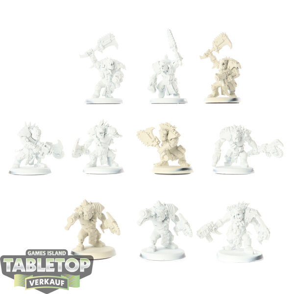 Orks - 10x Ork Beast Snagga Boyz - grundiert