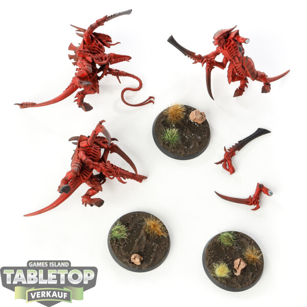 Tyraniden - 3 x Tyranid Warriors - teilweise bemalt