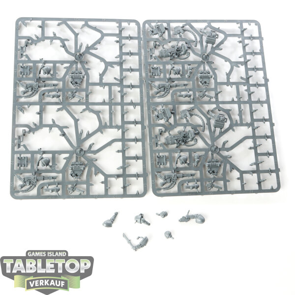 Space Marines - Diverse Bitz und Reste - Bitz