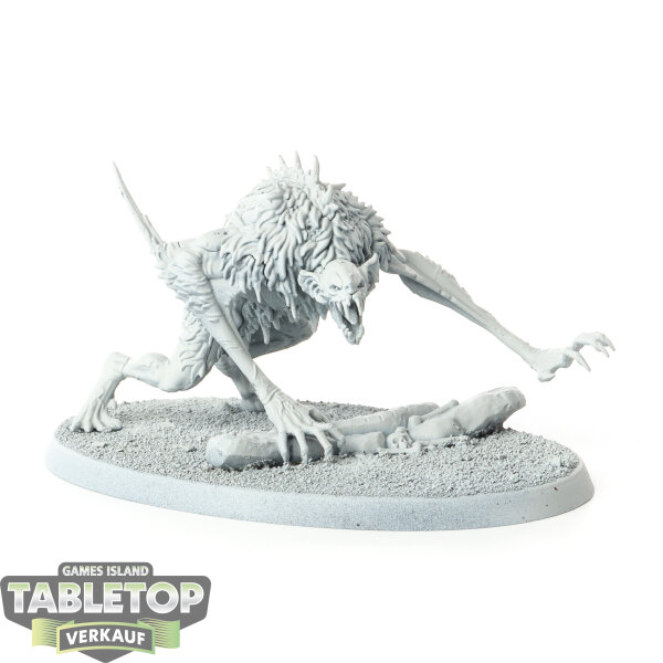 Flesh-eater Courts - Varghulf Courtier - grundiert