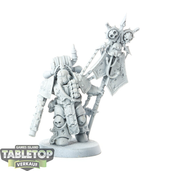 Death Guard - Plague Marine Icon Bearer - grundiert