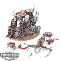 Daughters of Khaine - Slaughter Queen on Cauldron of...