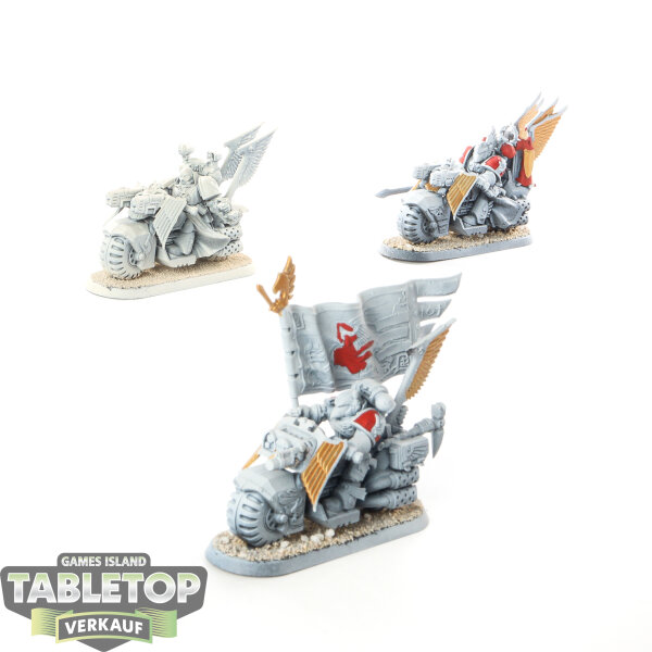 Dark Angels - 3x Ravenwing Black Knights - teilweise bemalt