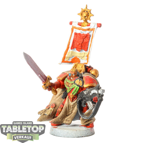 Space Marines - Captain klassisch - bemalt