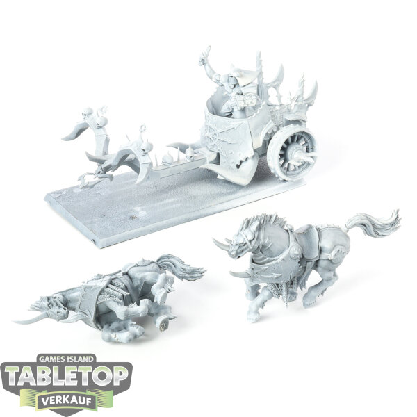 Warriors of Chaos - 1x Chaos Chariot - grundiert